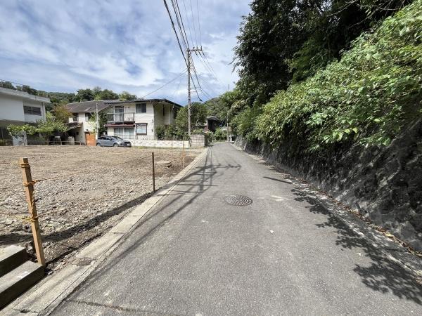 _ސ쌧qsK̓yn̑OʓH܂ތnʐ^