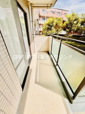 _ސ쌧qs␣ 700-4̒Ã}ṼoRj[