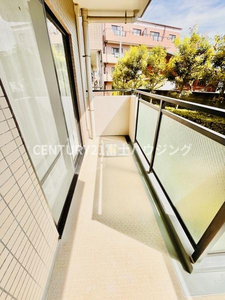 _ސ쌧qs␣ 700-4̒Ã}ṼoRj[