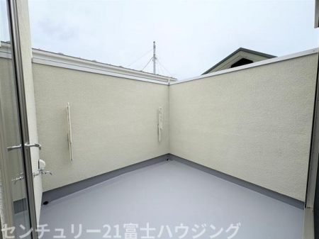 _ސ쌧s̐VzˌẴoRj[