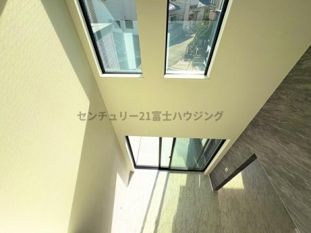 �_�ސ쌧������s���c1���ڂ̐V�z��ˌ��Ă̂��̑�����