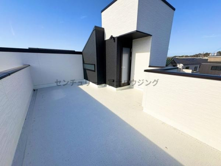 �_�ސ쌧������s���c1���ڂ̐V�z��ˌ��Ẵo���R�j�[