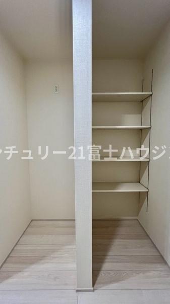 _ސ쌧sԉH̐VzˌĂ̎[
