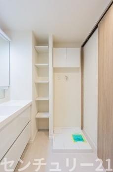 �_�ސ쌧����s�쓡��̒��Ã}���V�����̎��[