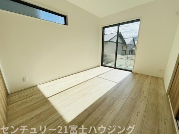 �_�ސ쌧������s�H��1���ڂ̐V�z��ˌ��Ă̗m��