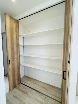 �_�ސ쌧������s�H��1���ڂ̐V�z��ˌ��Ă̎��[