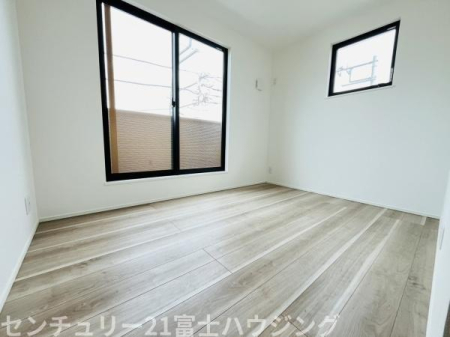 �_�ސ쌧������s����1���ڂ̐V�z��ˌ��Ẵ��r���O�ȊO�̋���