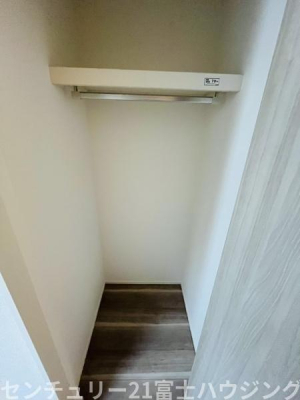 �_�ސ쌧������s����1���ڂ̐V�z��ˌ��Ă̎��[