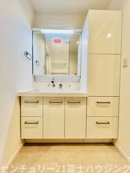 _ސ쌧sАC2ڂ̒Ã}V̐ʑEʏ