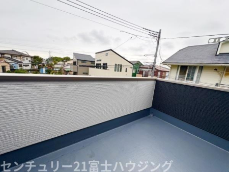 �_�ސ쌧������s����1���ڂ̐V�z��ˌ��Ẵo���R�j�[