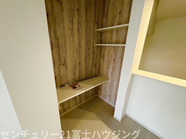 �_�ސ쌧������s����1���ڂ̐V�z��ˌ��Ă̂��̑�����