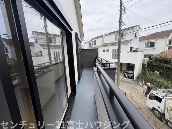 �_�ސ쌧������s����2���ڂ̐V�z��ˌ��Ẵo���R�j�[