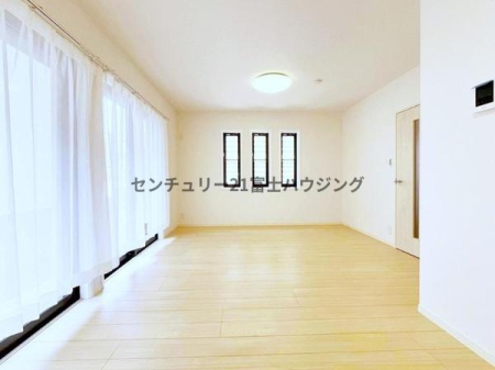 _ސ쌧qsK5ڂ̒ÈˌẴrO