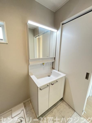 �_�ސ쌧������s����5���ڂ̐V�z��ˌ��Ă̐��ʑ�E���ʏ�