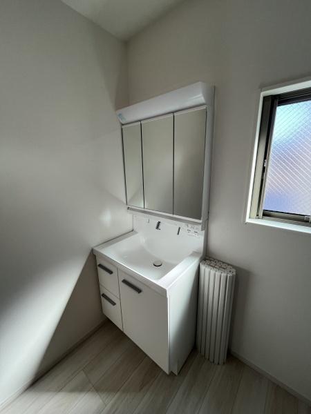 �_�ސ쌧������s���5���ڂ̐V�z��ˌ��Ă̐��ʑ�E���ʏ�