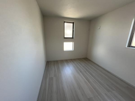 �_�ސ쌧������s���5���ڂ̐V�z��ˌ��Ă̗m��