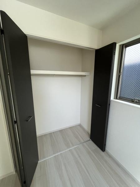 �_�ސ쌧������s���5���ڂ̐V�z��ˌ��Ă̎��[