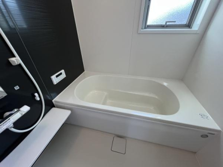 �_�ސ쌧������s���5���ڂ̐V�z��ˌ��Ă̗���