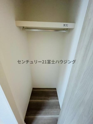 �_�ސ쌧������s����1���ڂ̐V�z��ˌ��Ă̎��[