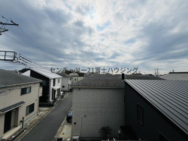 �_�ސ쌧������s����1���ڂ̐V�z��ˌ��Ă̏Z�˂���̒��]�ʐ^