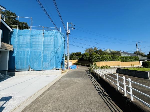 _ސ쌧s2ڂ̐VzˌĂ̑OʓH܂ތnʐ^