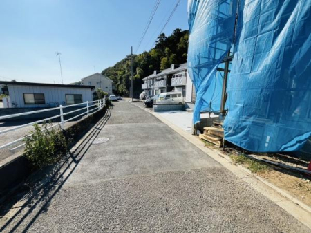 _ސ쌧s2ڂ̐VzˌĂ̑OʓH܂ތnʐ^