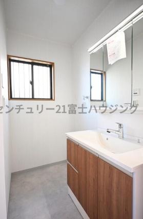 _ސ쌧s̒ÈˌĂ̐ʑEʏ