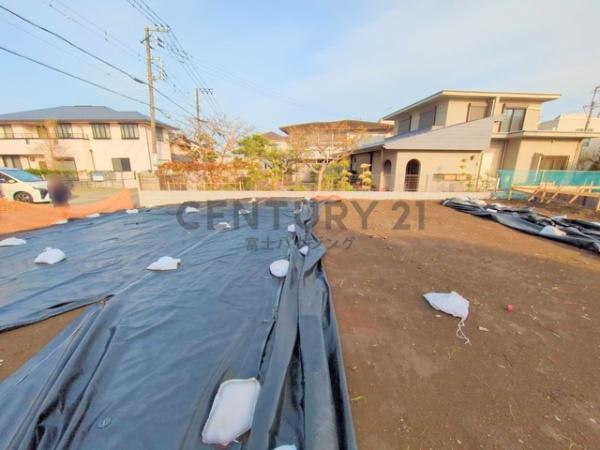 _ސ쌧s{2ڂ̐VzˌĂ̑OʓH܂ތnʐ^