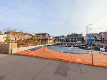 _ސ쌧s{2ڂ̐VzˌĂ̑OʓH܂ތnʐ^