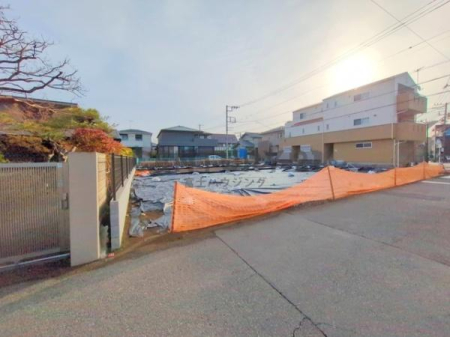 _ސ쌧s{2ڂ̐VzˌĂ̑OʓH܂ތnʐ^