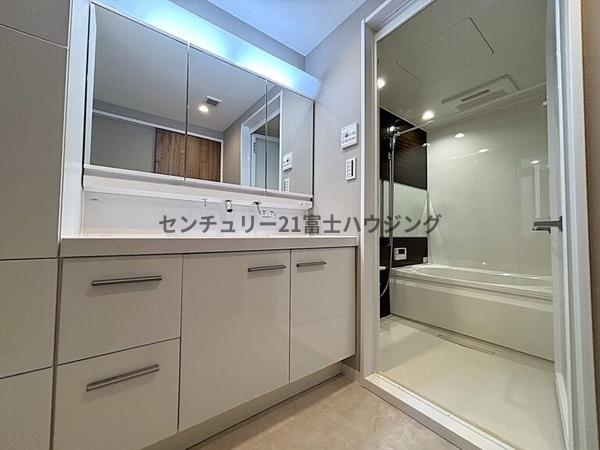 _ސ쌧s1ڂ̒Ã}V̐ʑEʏ