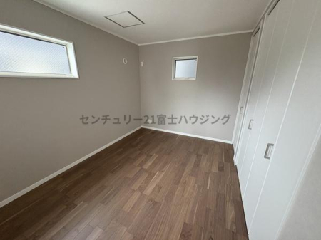 _ސ쌧s5ڂ̐VzˌĂ̗m