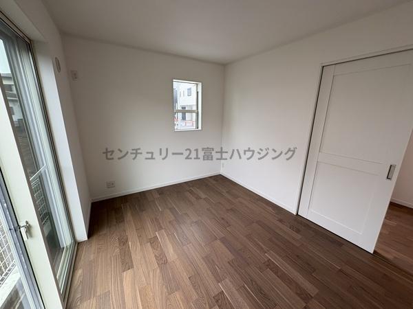 _ސ쌧s5ڂ̐VzˌĂ̗m