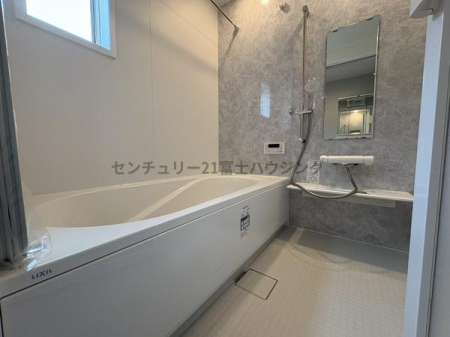 _ސ쌧s5ڂ̐VzˌĂ̗