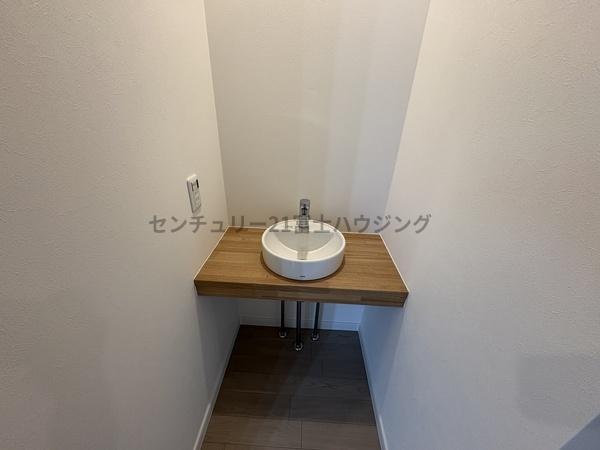 _ސ쌧s5ڂ̐VzˌĂ̐ʑEʏ