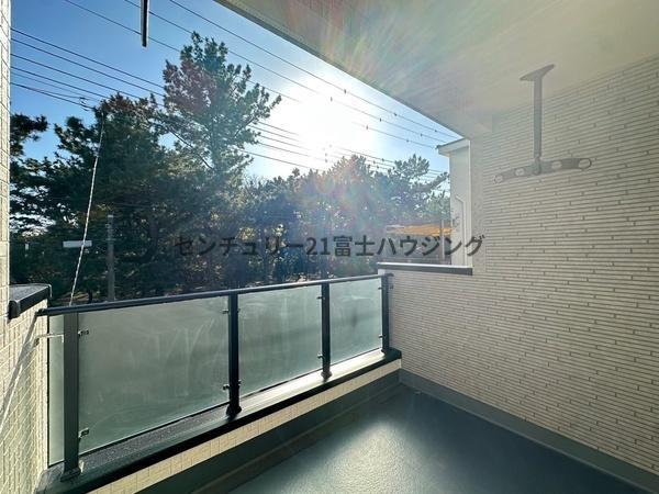 �_�ސ쌧������s�l�{��̐V�z��ˌ��Ẳ摜