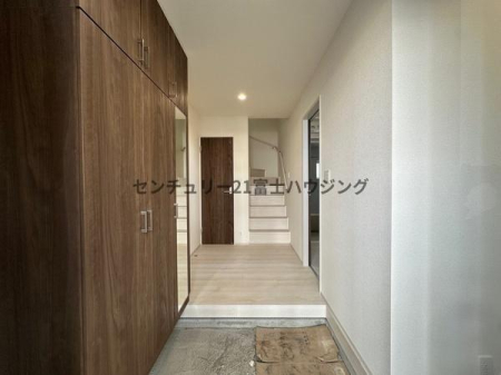 �_�ސ쌧������s�l�{��̐V�z��ˌ��Ă̌���