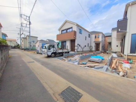 _ސ쌧s2ڂ̐VzˌĂ̑OʓH܂ތnʐ^