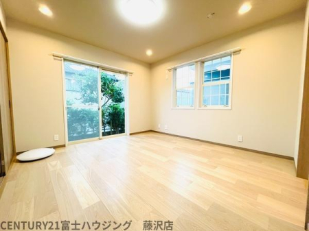 _ސ쌧lshѓ̒ÈˌẴrO