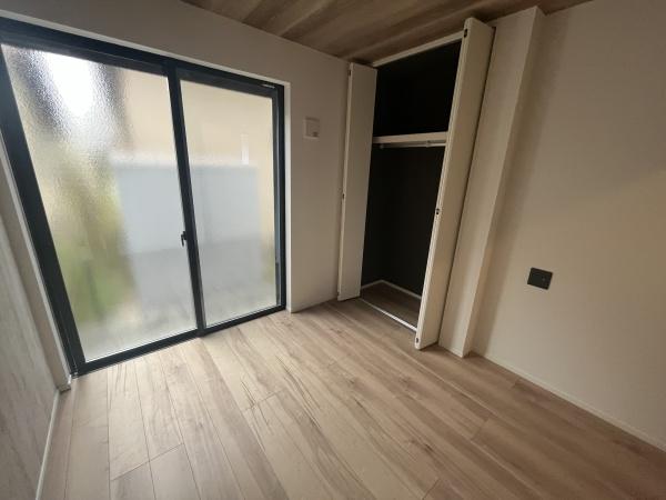 �_�ސ쌧������s������̐V�z��ˌ��Ă̗m��