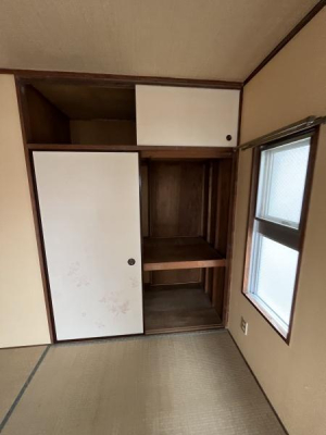 �_�ސ쌧������s�~��1���ڂ̒��Ã}���V�����̎��[