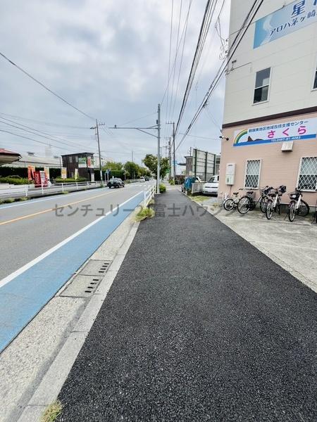 _ސ쌧s̒ÈˌĂ̑OʓH܂ތnʐ^