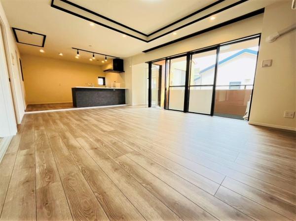 �_�ސ쌧����s�����C��5���ڂ̒��Ã}���V�����̃��r���O