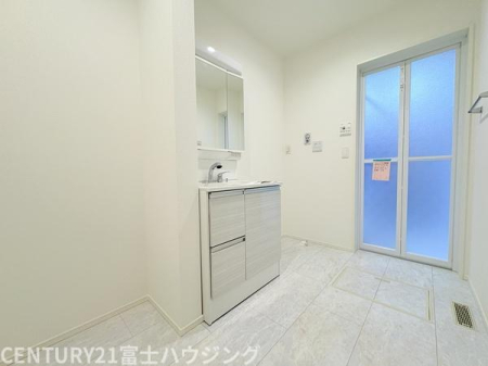 _ސ쌧sT̐VzˌĂ̐ʑEʏ