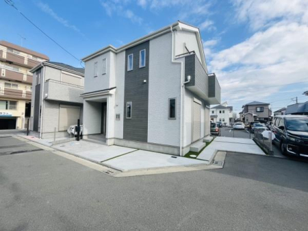 �_�ސ쌧������s�~��1���ڂ̐V�z��ˌ��Ă̌��n�O�ώʐ^