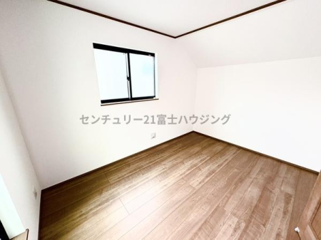 �_�ސ쌧������s���C�ݓ�4���ڂ̐V�z��ˌ��Ă̗m��