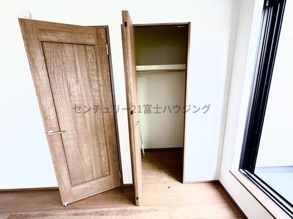 �_�ސ쌧������s���C�ݓ�4���ڂ̐V�z��ˌ��Ă̎��[