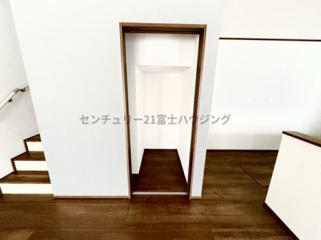 �_�ސ쌧������s���C�ݓ�4���ڂ̐V�z��ˌ��Ă̎��[