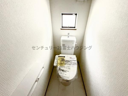 �_�ސ쌧������s���C�ݓ�4���ڂ̐V�z��ˌ��Ẵg�C��