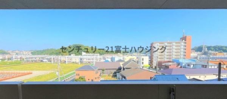 _ސ쌧qsՂ̒Ã}V̏Z˂̒]ʐ^